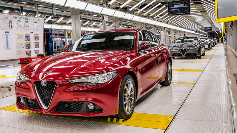 Πόσα αυτοκίνητα έφτιαξε η Alfa Romeo το 2017;